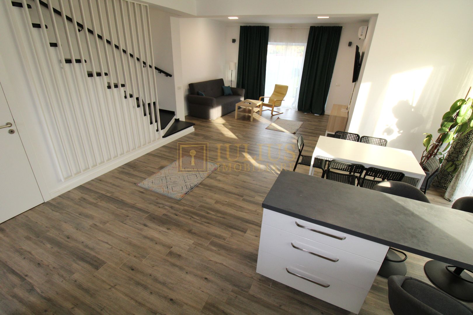 zona M.City Mall Moșnița Nouă; Duplex; 3 dormotoare, suprafata teren 325mp - Poză 12