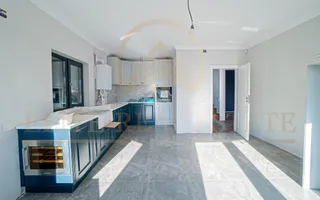 Năvodari - Casă exclusivistă cu ponton privat – Primul rând la lac - Poză 11