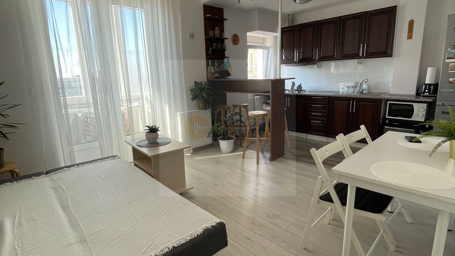 2 camere  | Gh Magheru | Decomandat | Renovat - Poză 1