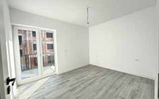 Disponibil imediat. Etaj 1. Bucatarie inchisa. Loc de parcare. Drum asfaltat. - Poză 7