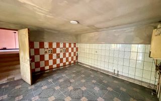 Casă spațioasă si 1790mp teren de vanzare in Hașag, la doar 30 km de Sibiu - Poză 5