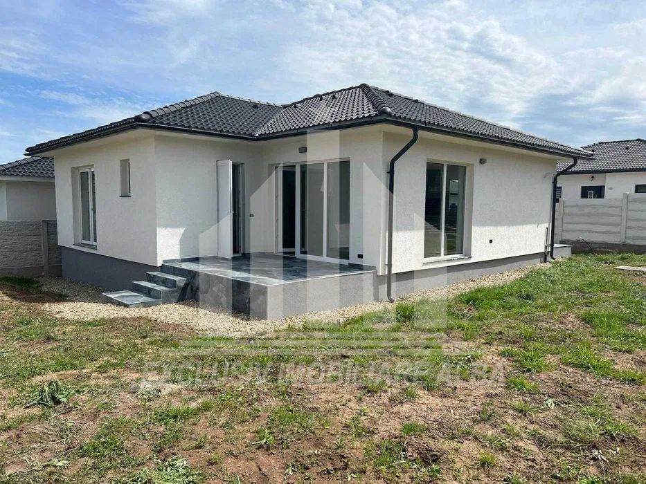 Casa individuala pe un nivel, Micesti - Poză 1