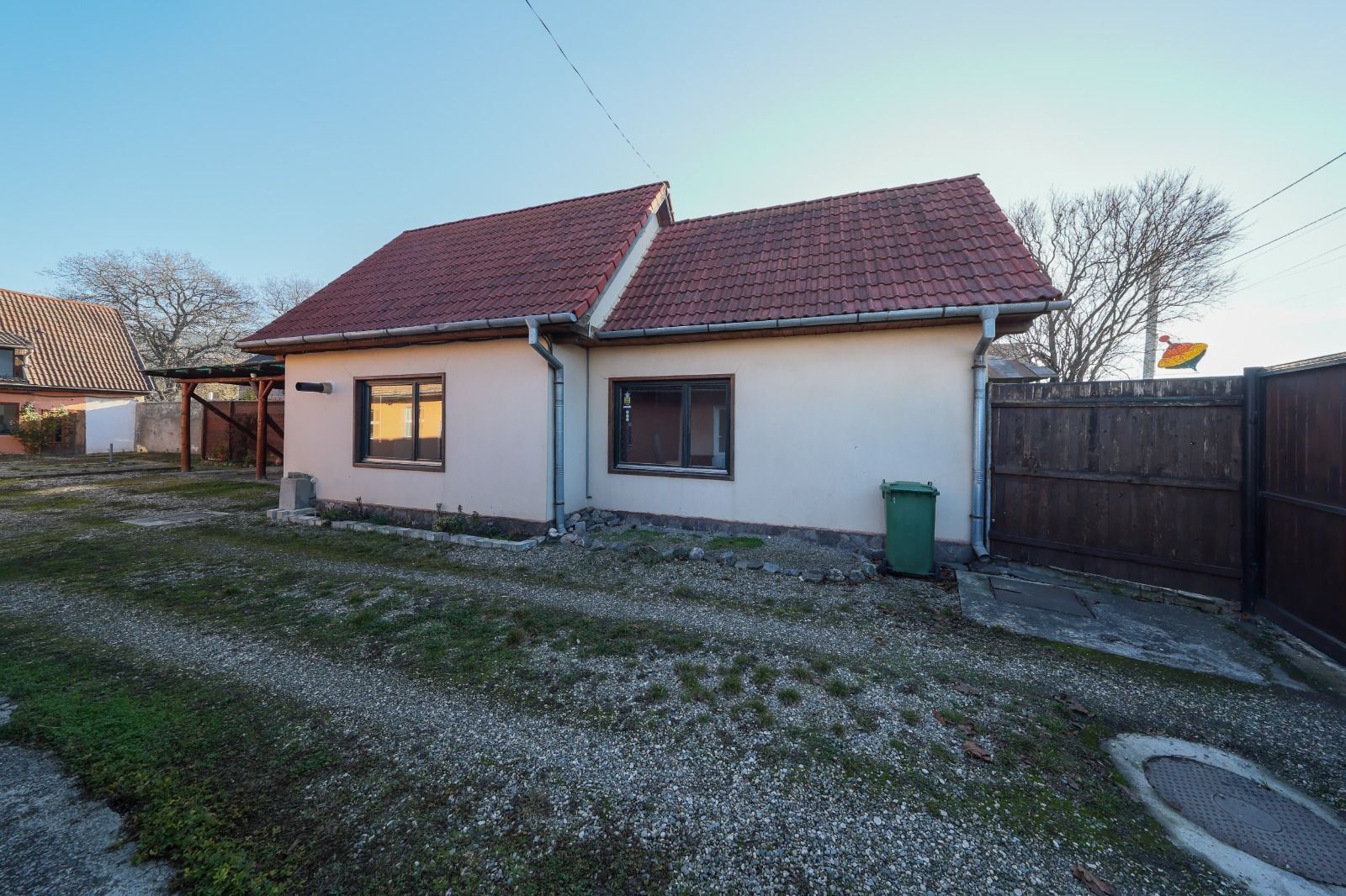 Casa de vanzare Rasnov + Spatiu Comercial | Teren 1062mp - Poză 8