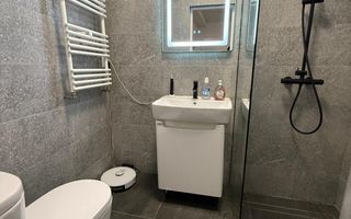 Apartament modern, zona UMF - Poză 13