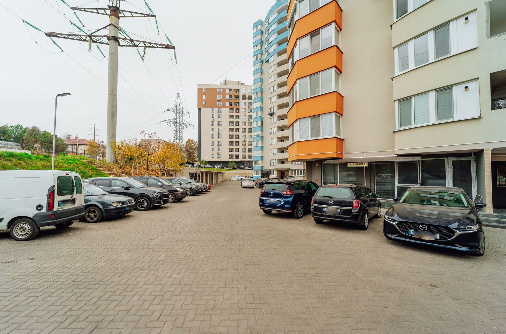 Apartament cu 2 camere I 74,3 m2 I et. 2 I Variantă Albă I srt-la Studenților 19 - Poză 2