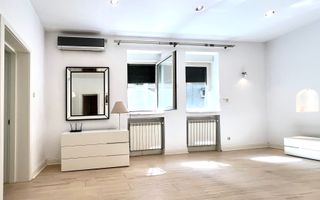 Apartament in Vila | Dorbanti - Capitale | De Vanzare | 1946 - Poză 6