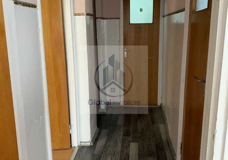 Inchiriez apartament doua camere - Poză 8