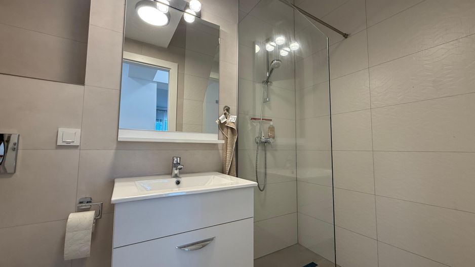 Apartament 4 camere – First Estate | 2 parcari - Poză 9