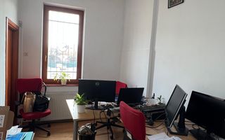 Vilă de Prestigiul în Inima Cartierului Cotroceni – Strada Clunet - Poză 9