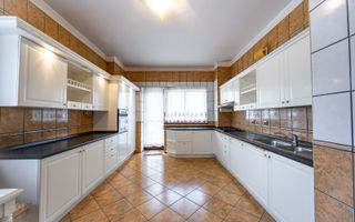 Vila impresionanta D+P+E+M | 500+ mp | teren 2652 mp | piscina - Poză 14