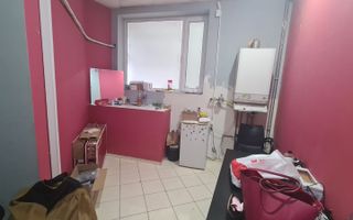 Spatiu comercial ultacentral de inchiriat - Poză 3