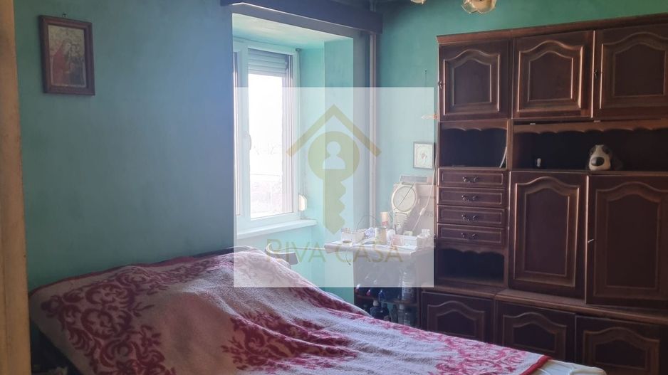 Apartament spațios cu 4 camere, 100 mp utili, triplă orientare. - Poză 2