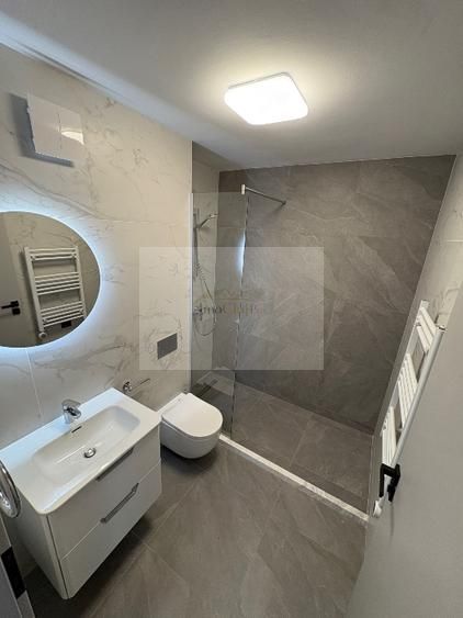 Apartament modern cu 3 camere de închiriat – Elite City, Parcare - Poză 10