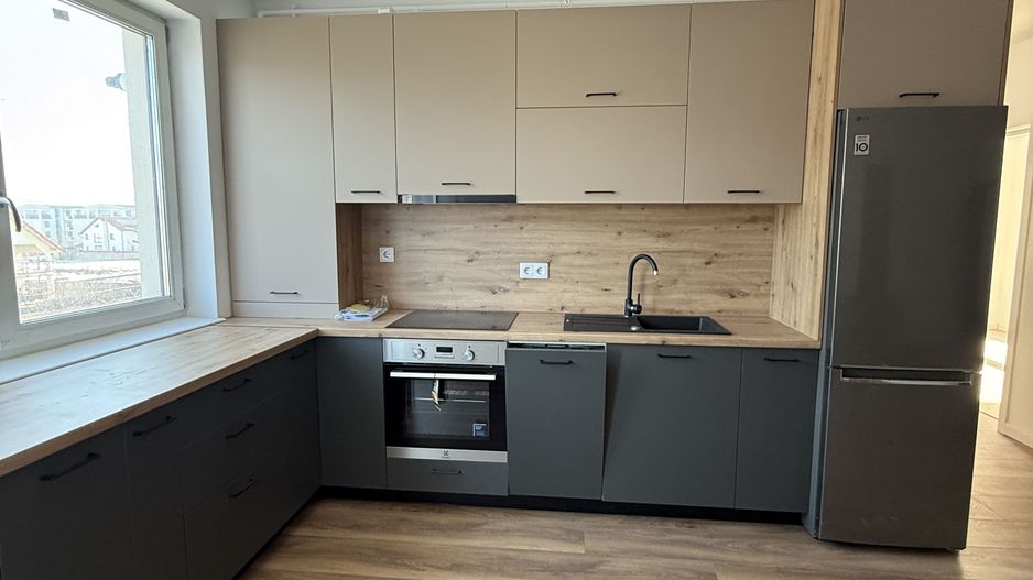 Apartament 3 camere de vânzare – Șelimbăr, zona Mihai Viteazu - Poză 5