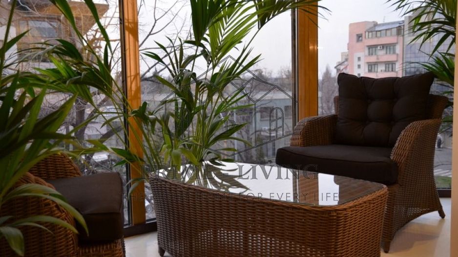 APARTAMENT SPATIOS DE 3 CAMERE LA INCHIRIERE IN ZONA PRIMAVERII - Poză 7