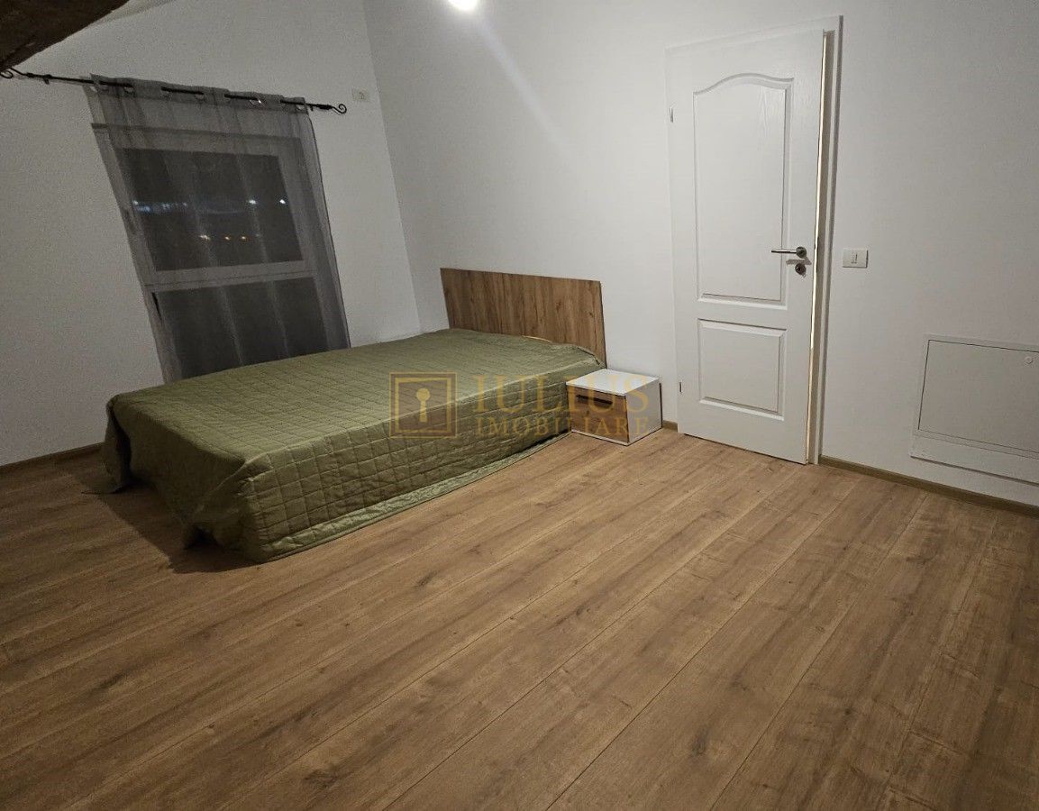 1/2 duplex spatios , spatiu verde generos, locuri de parcare-Mosnita - Poză 16