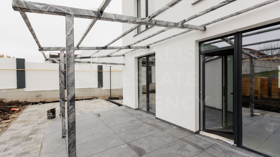 Vânzare, duplex, 3 nivele, str. Frasinilor, Ialoveni. - Poză 30