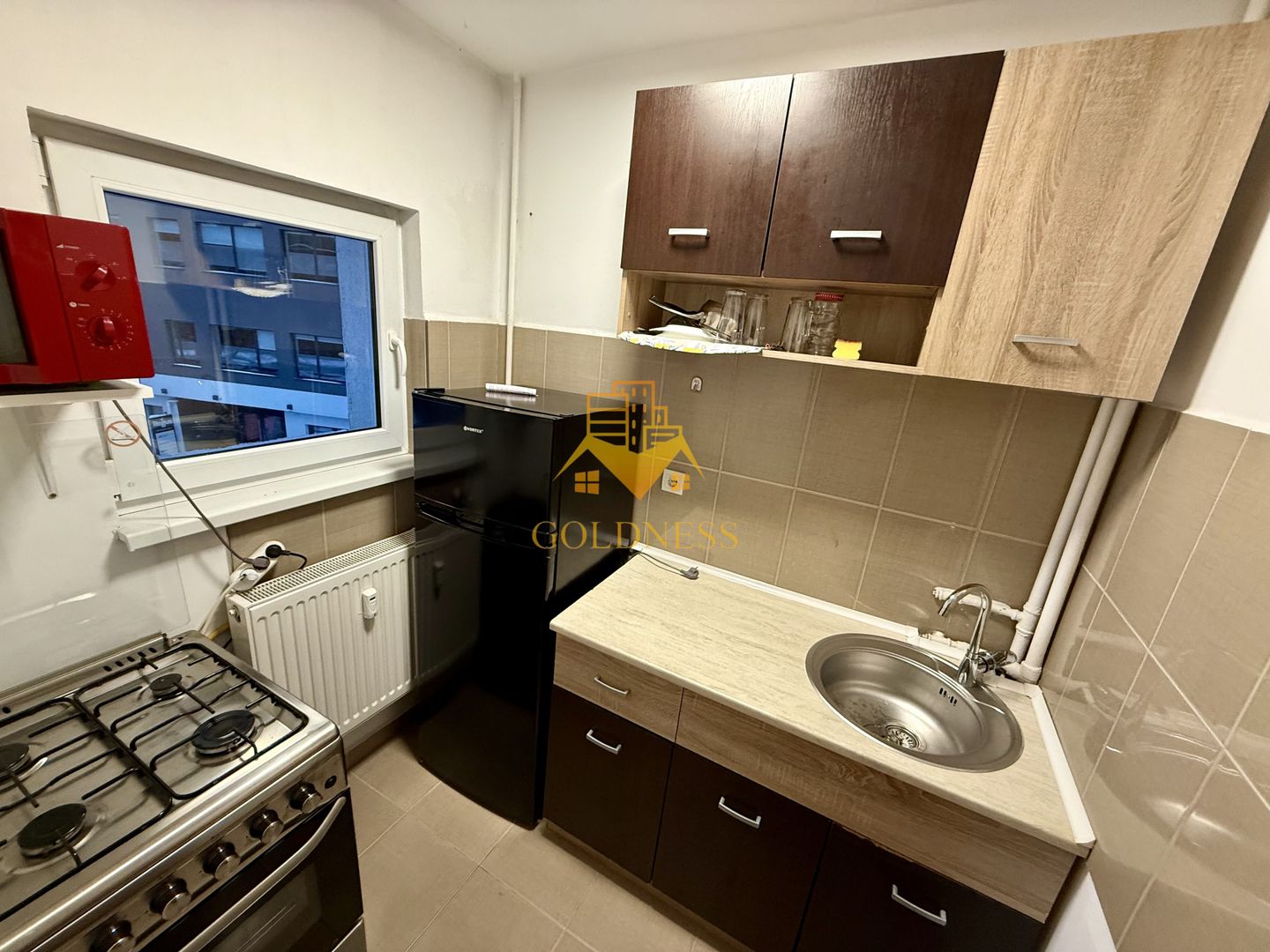 o camera decomandata, balcon Zona Centrala, Piata Mihai Viteazu - Poză 5