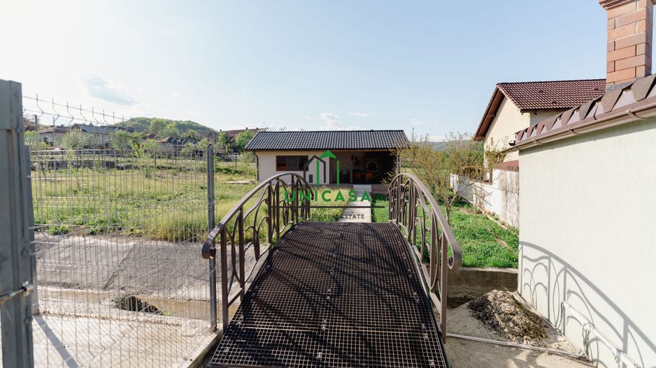 Casa Individuala - Vladesti - Teren de 1780 mp - Poză 3