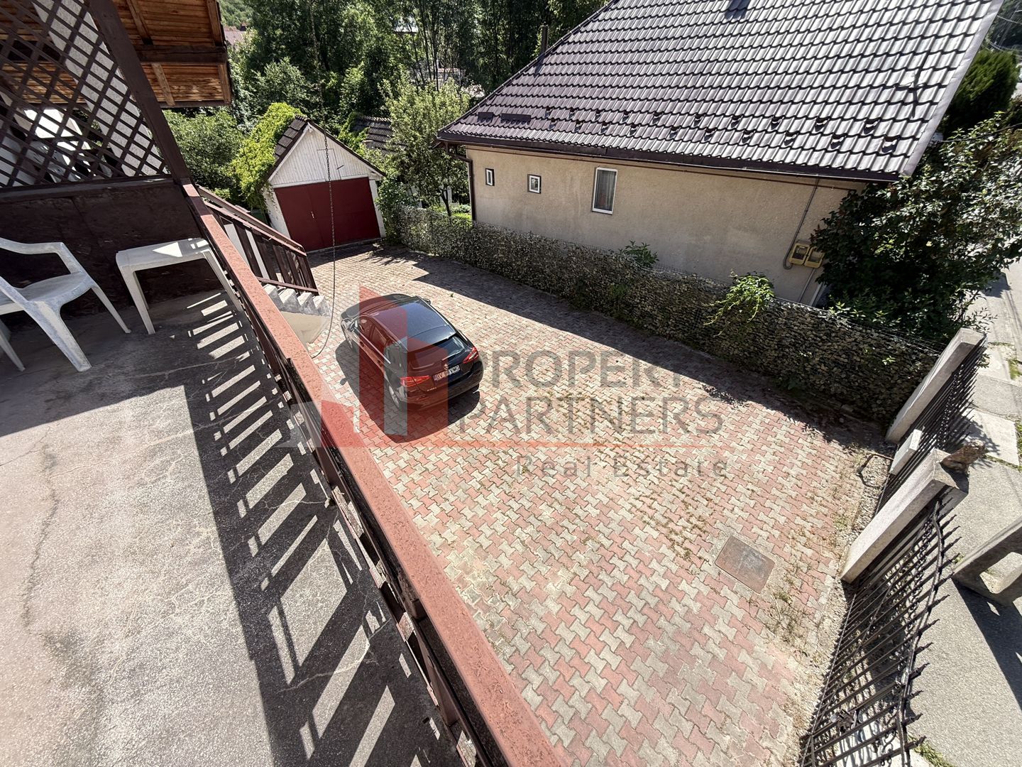 Pensiune lângă Castelul Bran | 9 camere | Pregătită pentru activitate - Poză 15