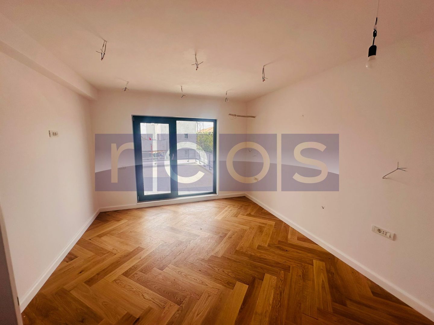 VILA DE VANZARE |  CORBEANCA | 5 CAMERE - Poză 20