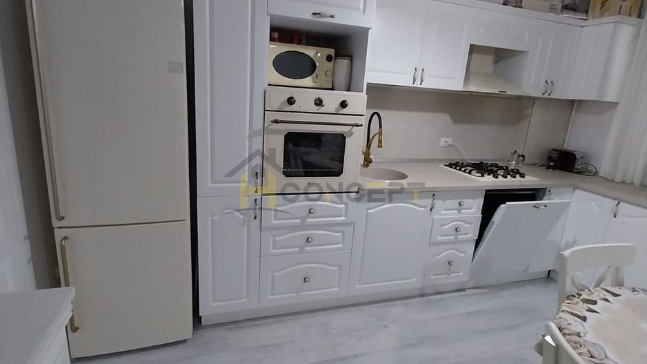 Inchiriere 3 camere mobilat utilat loc parcare str Biruintei - Poză 7