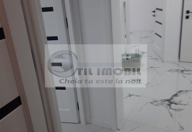 LUX APARTAMENT 2 CAMERE DECOMANDAT PODU DE FIER - Poză 3