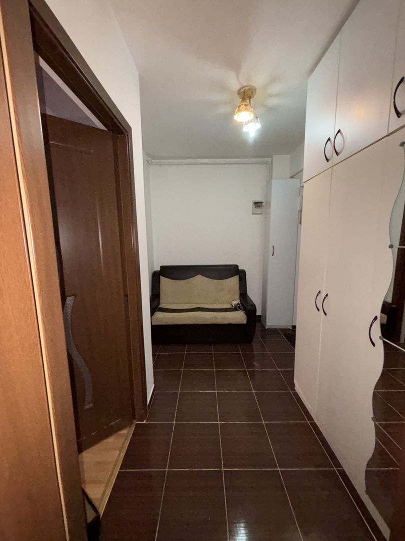 Garsoniera decomandata, et 1,mobilată/utilată, parcare inclusă, 3-4 min RATB 480 - Poză 6