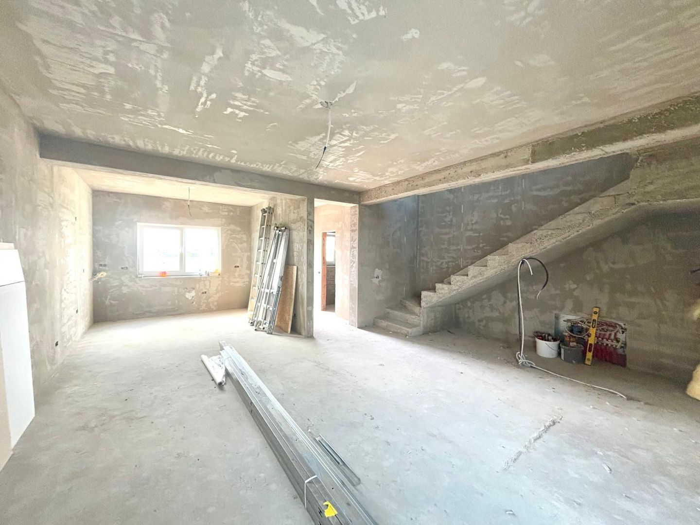 Oportunitate - Duplex cu 5 camere - Sacalaz - Poză 4