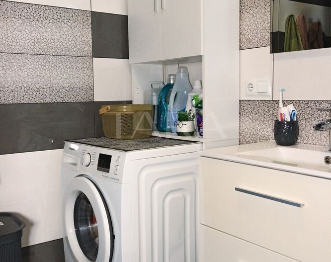 Apartament modern 3 camere în Europa - Poză 4