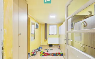 Casă solidă cu 1400 mp teren în Iratoșu - Poză 18