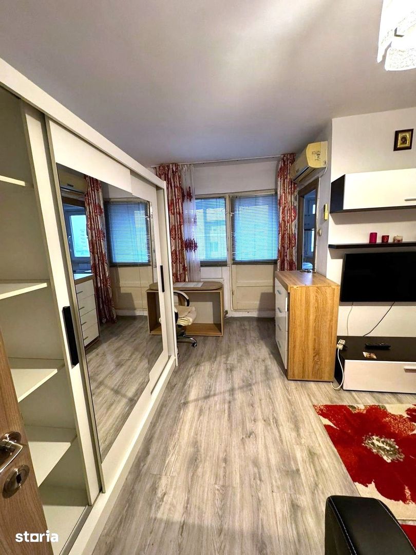 Închiriez Garsonieră Dristor, balcon, lift, 5 min metrou, AC ✨ - Poză 5