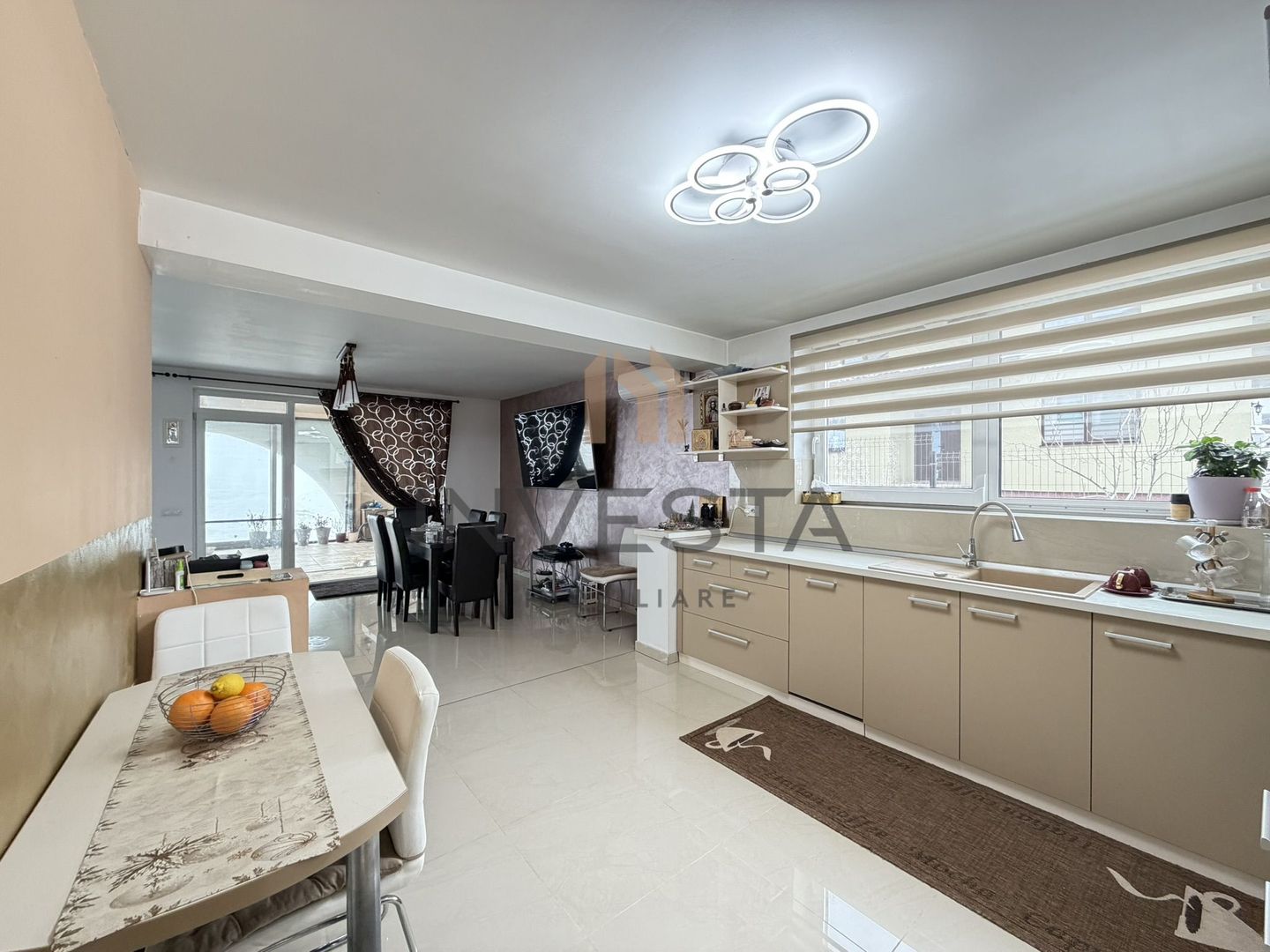 Casa din 2019 cu teren de 2500 mp, Iris,zona strazii Odobesti - Poză 14