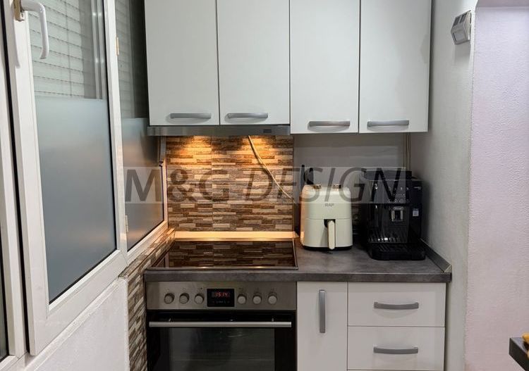 Apartament 2 camere zona Dambovita etaj 2 cu centrala - Poză 5