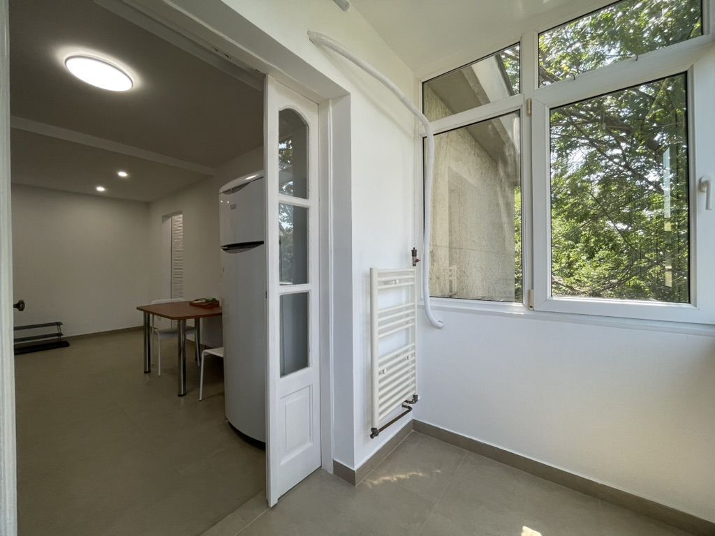 BERCENI | Aparatorii Patriei | Chirie 2 Camere Renovat + Metrou - Poză 2