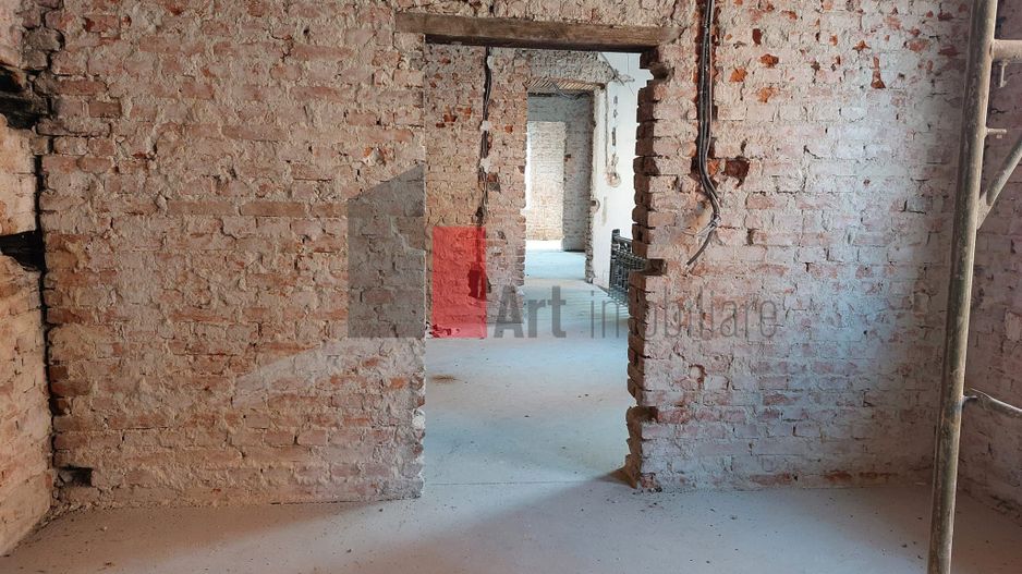 Vila "BRIKO" , Vitan-Mall, pozitie stradala, ideal birouri/comercial - Poză 3