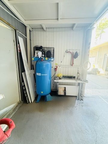 Hală industrială | 170 mp | Înălțime 5 m | Rafturi incluse | Sacoșu Turcesc - Poză 5