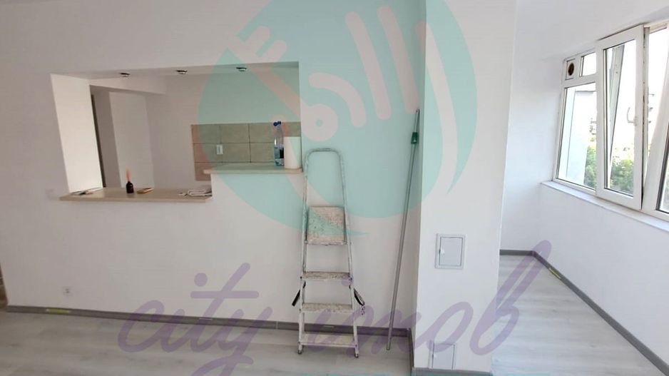 2 camere luminoase aproape de metrou Crangasi - Poză 3