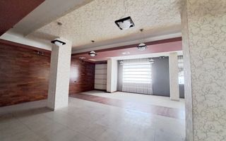 Cladire comerciala, zona centrala! - Poză 10