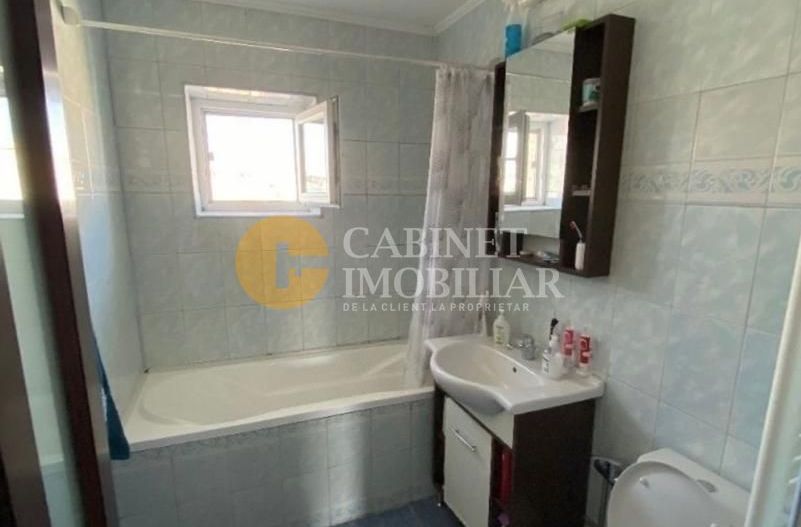 Apartament cu 3 camere, bloc din 1988 zona Zimbru mobilat-utilat - Poză 12