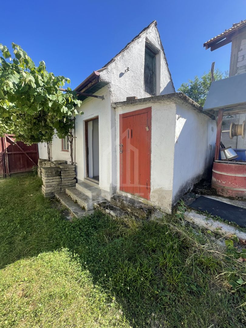 Casa de vânzare în Aciliu, Soliste- 100mp utili, teren total 244 mp - Poză 2