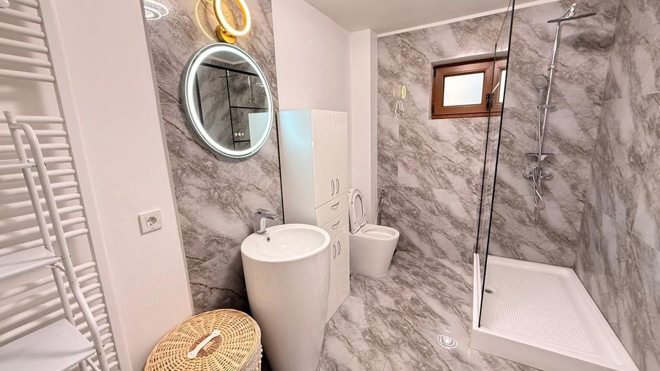 Vilă individuala Tunari | Curte libera 200 mp - Poză 9