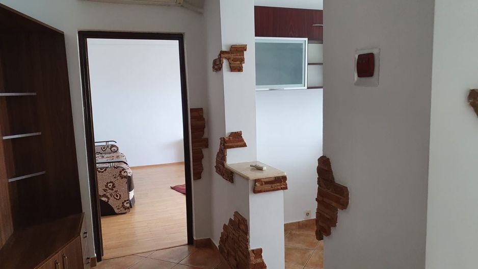 Apartament 3 camere, de inchiriat AC, mobilat, Calea 13 Septembrie - Poză 7