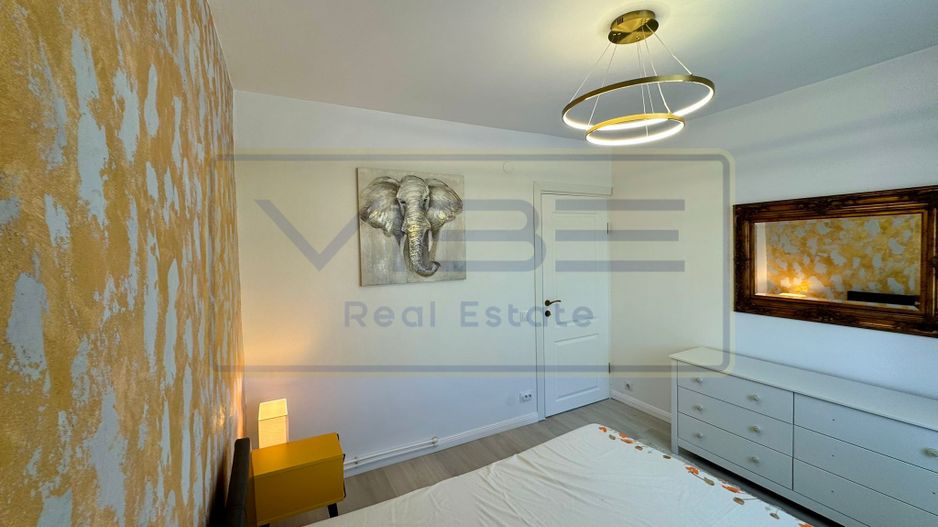 Apartament 3 camere decomandat Podu Ros  Piata Nicolina - Poză 9