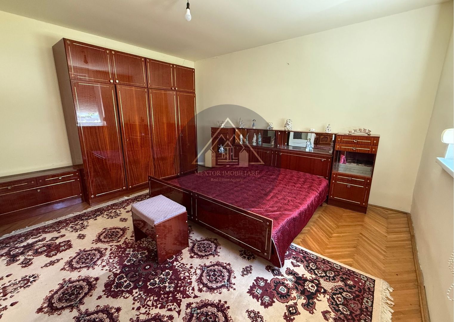 Casă Medias Vitrometan - Poză 6