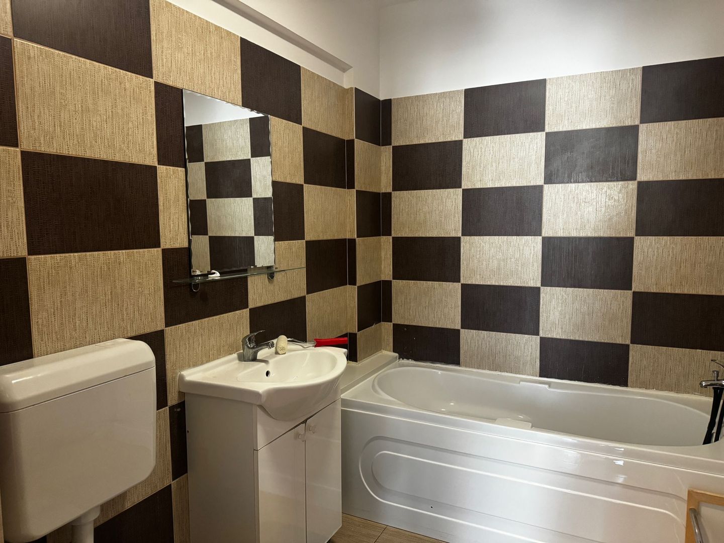 Apartament cu doua camere, Aparatorii Patriei, 92.600€ - Poză 6