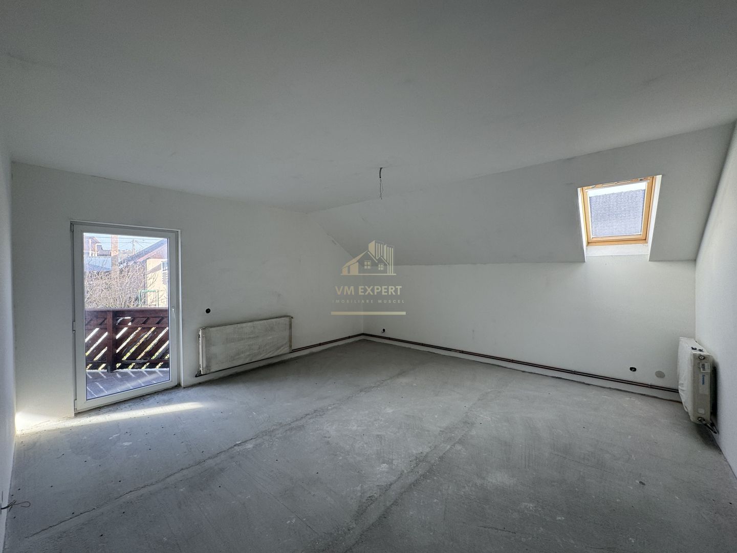 VILA 5 CAMERE,TEREN 560 MP, CAMPULUNG, ARGES - Poză 28