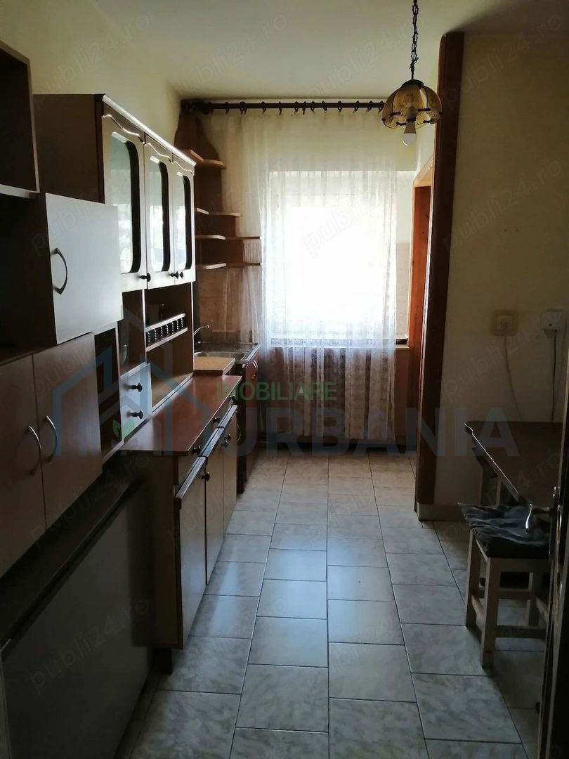Camera living de inchiriat in apartament 4 camere - Zona Gara Billa, Iasi - Poză 3