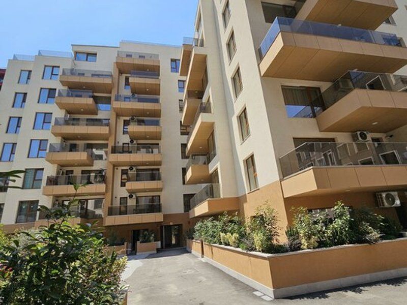 PRIMA INCHIRIERE Apart 2 cam cu terasa 12 mp si loc de pacare AMBIANCE - Poză 17