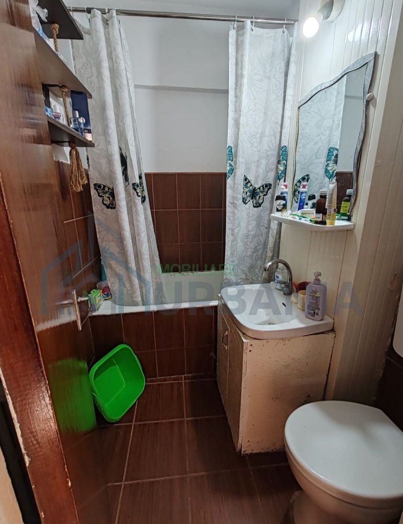 Apartament 1 cameră, Piața Unirii, bloc Tarom, parter - Poză 3